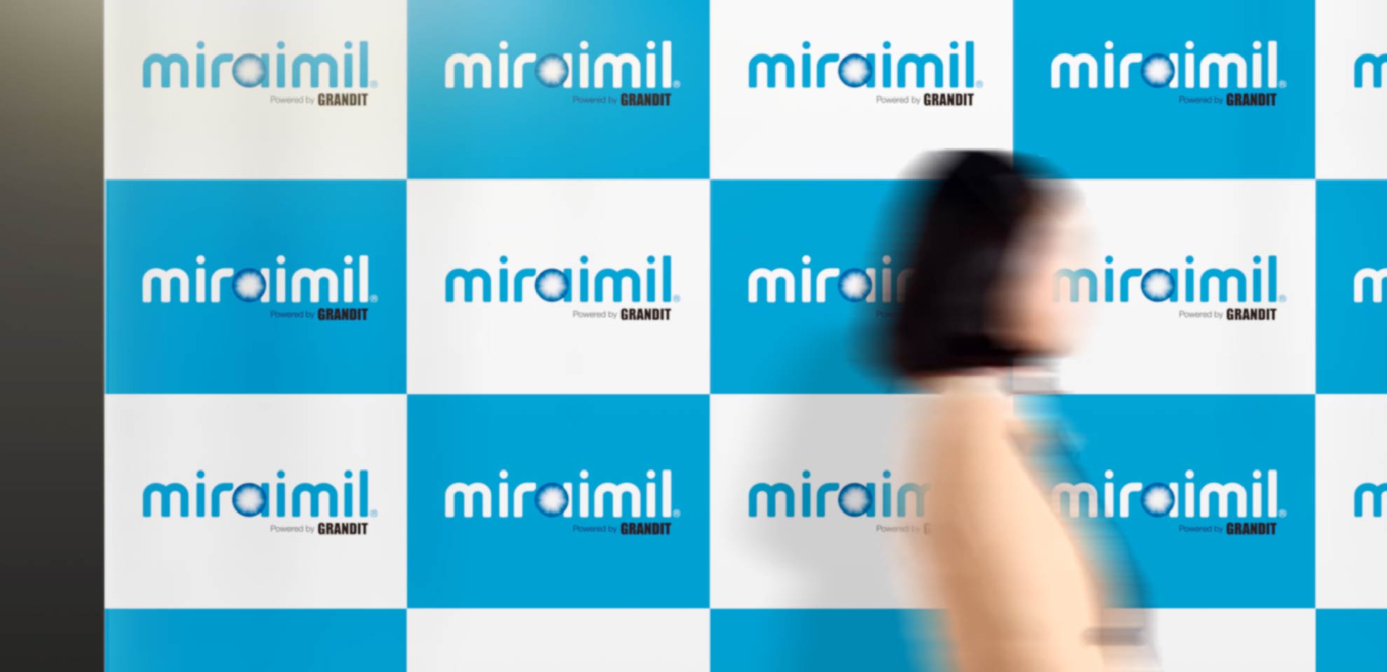 GRANDIT miraimilのロゴマーク開発